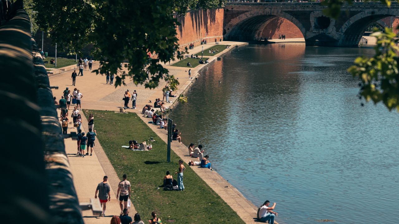 How to Beat Extreme Heat This Summer